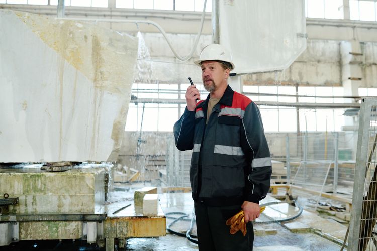 Work Order Communication Using Production Status in Cetec ERP