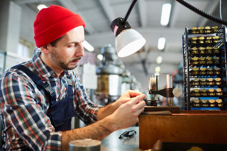 Tracking Pieces for WIP, Cost, and Productivity in Cetec ERP