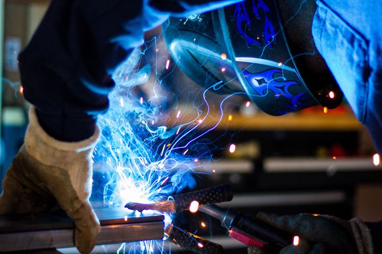 Tracking Vendor Quality Approvals and Certificates in Cetec ERP